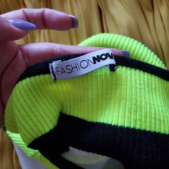 Top - Picture 3 of 3